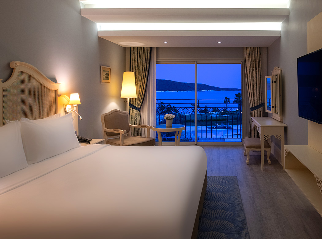 dolce-by-wyndham-cesme-alacati-standard-deniz-manzarali-01